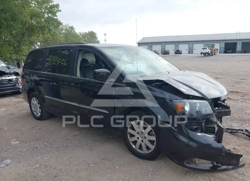 2014 Chrysler TOWN & COUNTRY photo