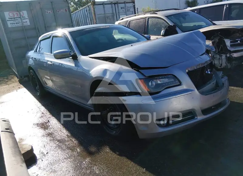 2014 Chrysler 300 фото