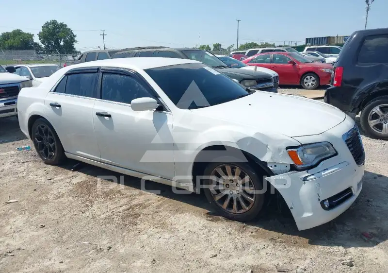 2014 Chrysler 300 фото