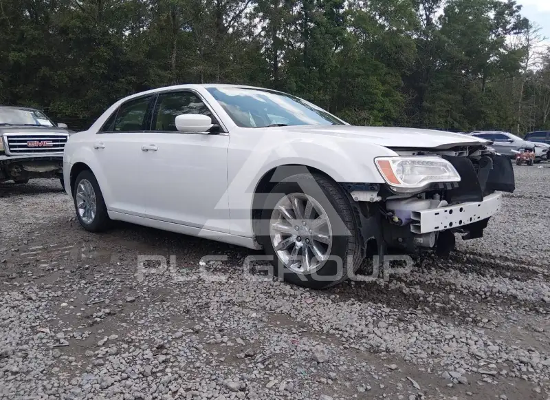 2014 Chrysler 300 photo