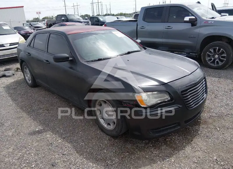 2014 Chrysler 300 фото
