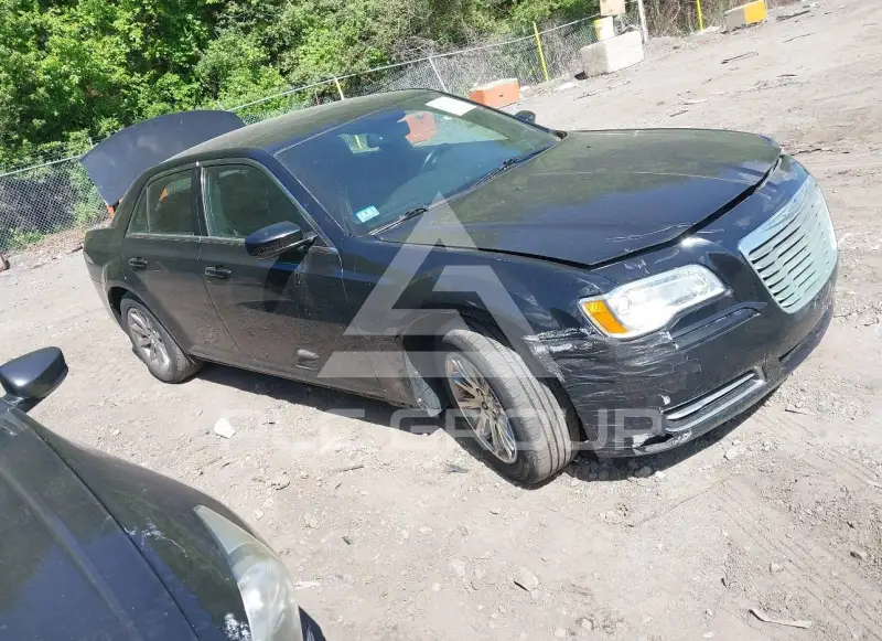 2014 Chrysler 300 photo