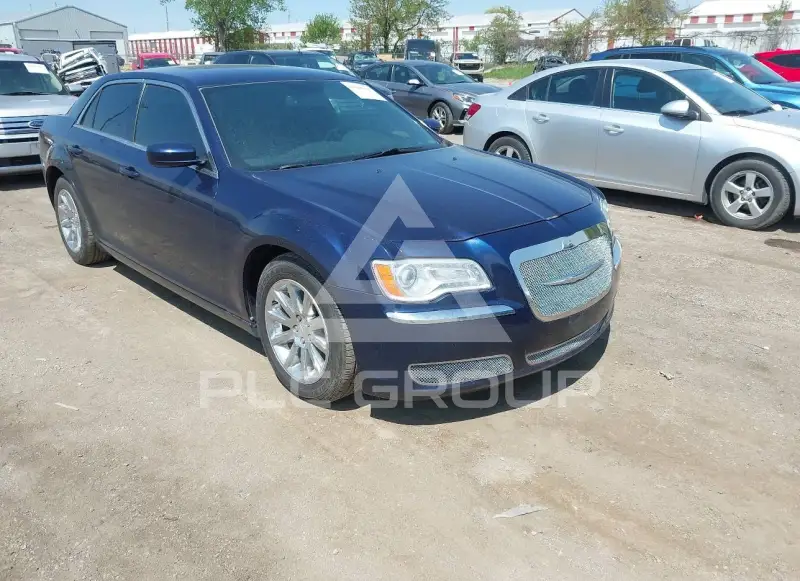 2014 Chrysler 300 фото