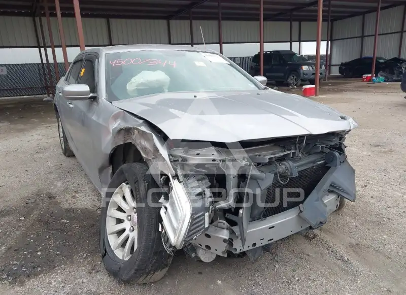 2014 Chrysler 300 фото