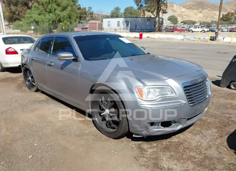 2014 Chrysler 300 photo
