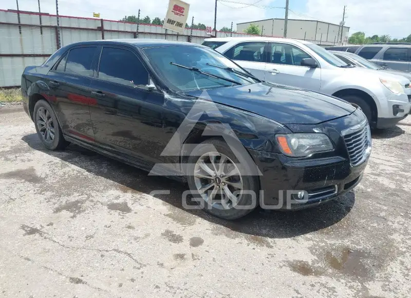2014 Chrysler 300 photo