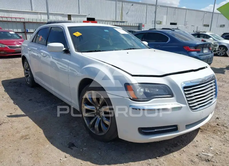 2014 Chrysler 300 фото