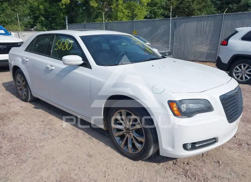 2014 Chrysler 300 фото