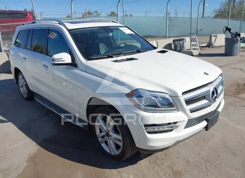 2014 Mercedes Benz GL 450 photo