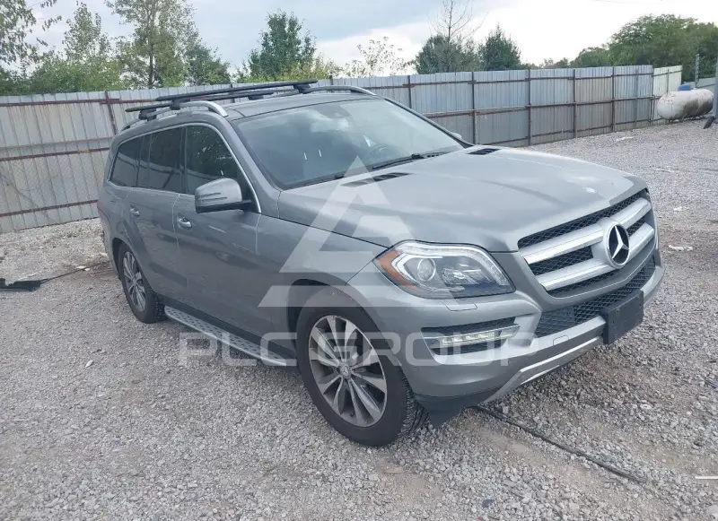 2014 Mercedes Benz GL 450 photo