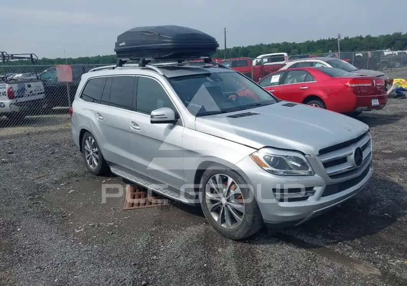 2014 Mercedes Benz GL 450 photo