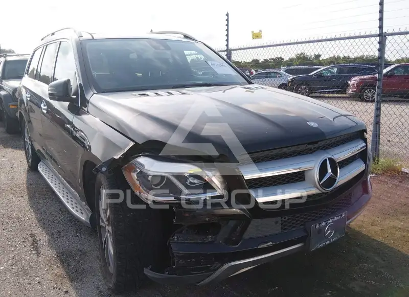2014 Mercedes Benz GL 450 фото