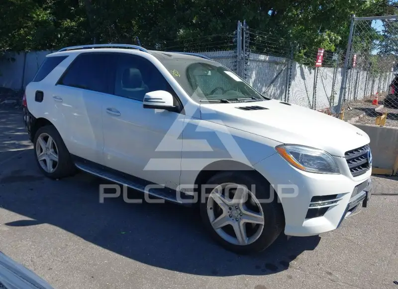 2014 Mercedes Benz ML 550 фото