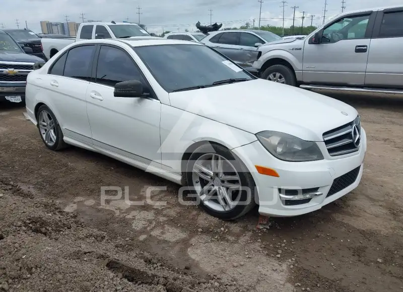 2014 Mercedes Benz C 250 photo