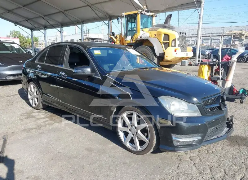 2014 Mercedes Benz C 250 фото