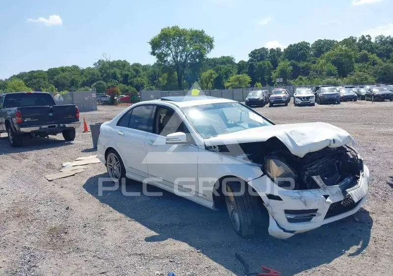 2014 Mercedes Benz C 250 фото