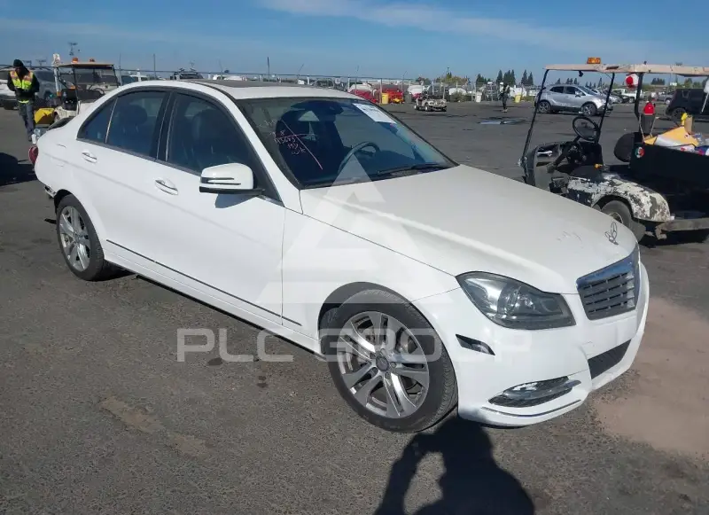 2014 Mercedes Benz C 250 photo