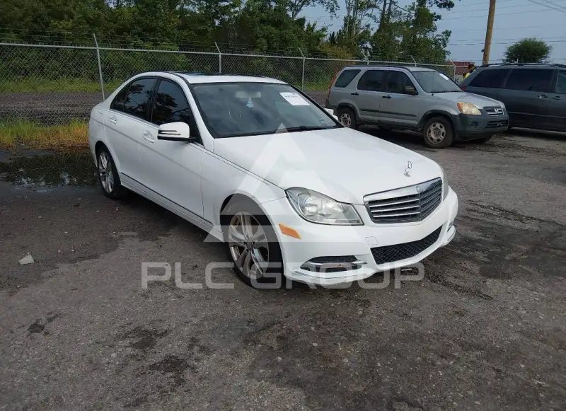 2014 Mercedes Benz C 250 фото