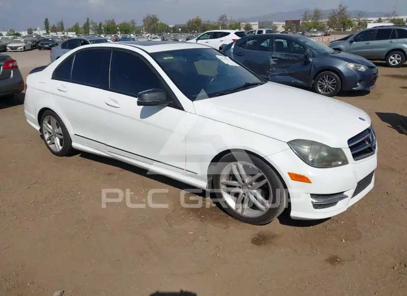 2014 Mercedes Benz C 250 фото