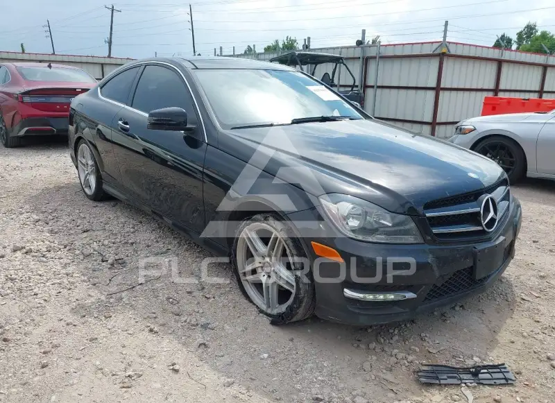 2014 Mercedes Benz C 250 photo