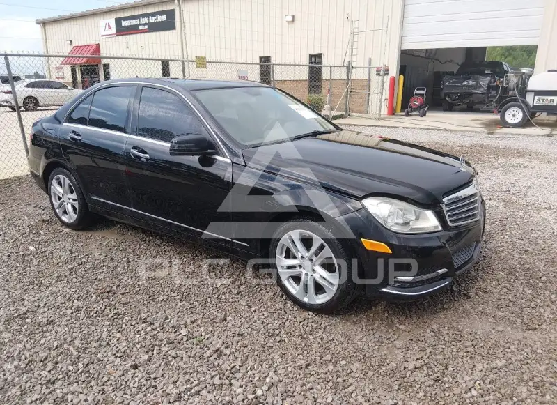2014 Mercedes Benz C 250 фото