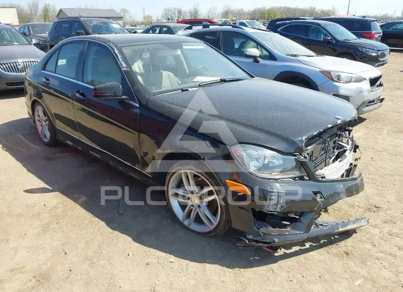 2014 Mercedes Benz C 250 фото