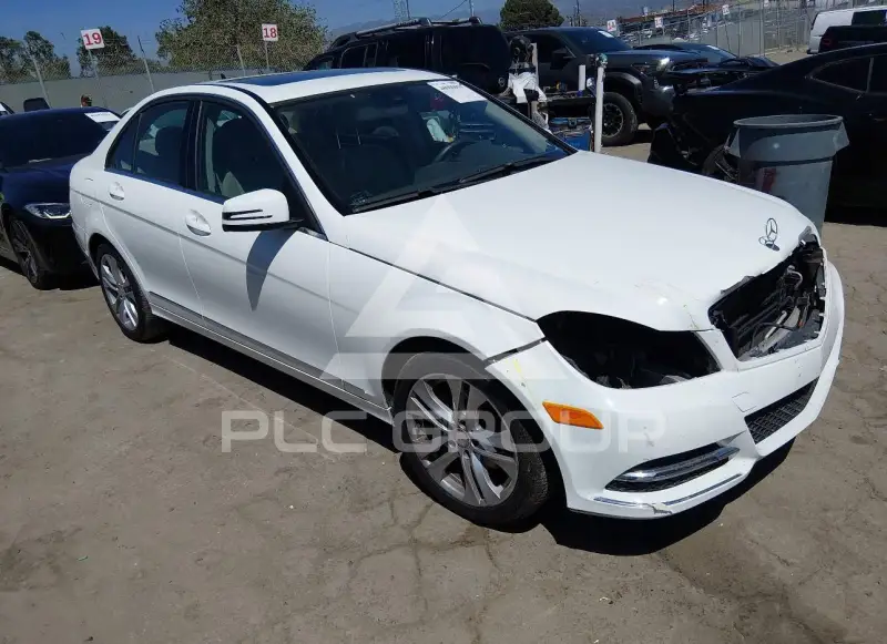 2014 Mercedes Benz C 250 фото