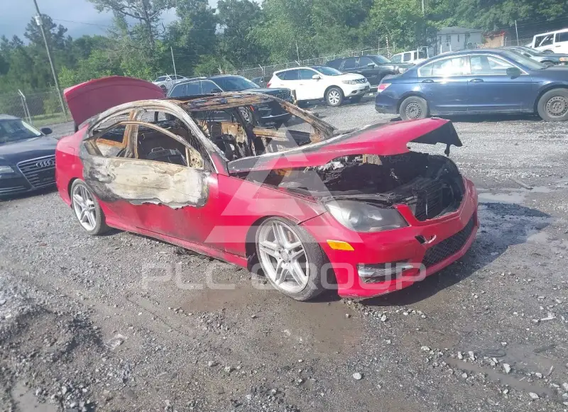 2014 Mercedes Benz C 250 photo
