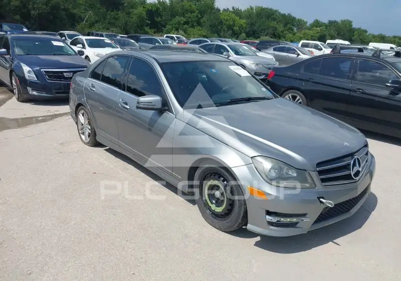 2014 Mercedes Benz C 250 фото