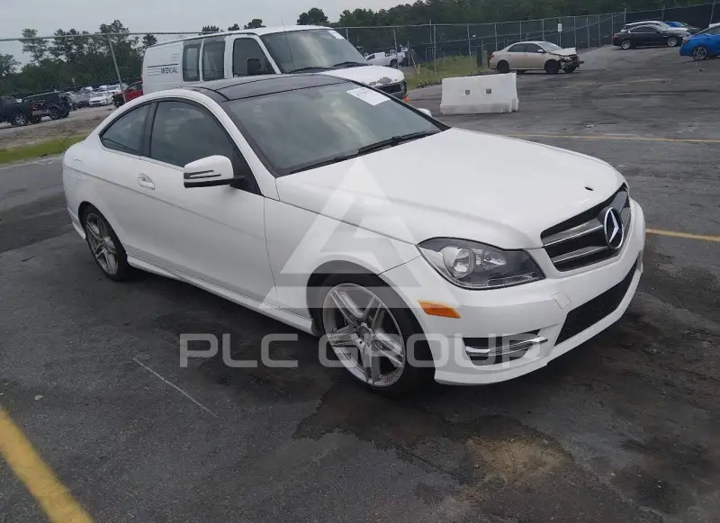 2014 Mercedes Benz C 250 фото