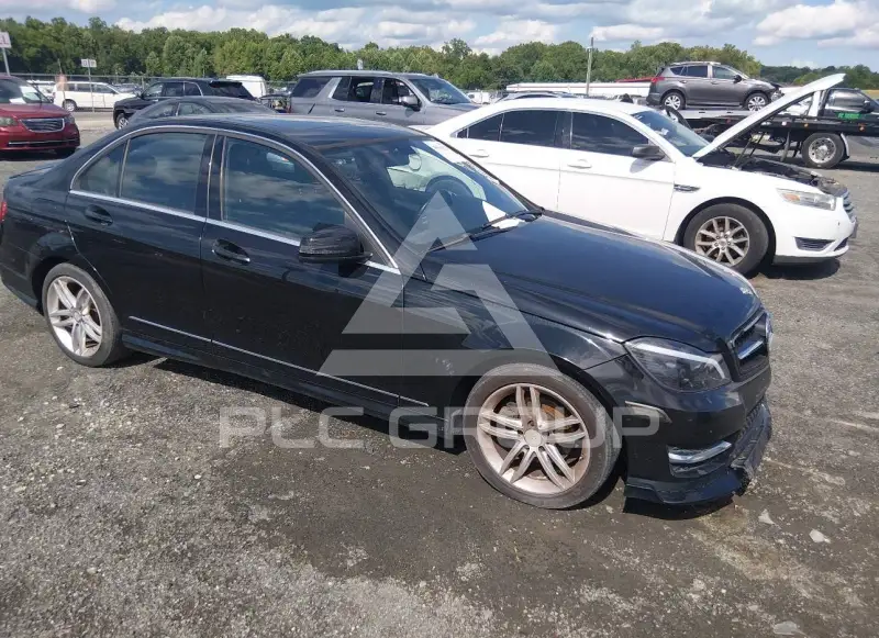 2014 Mercedes Benz C 250 фото