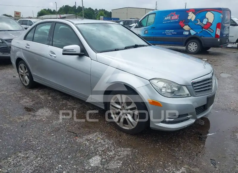 2014 Mercedes Benz C 250 фото