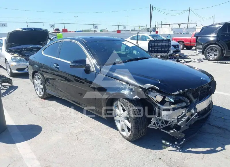 2014 Mercedes Benz C 250 фото