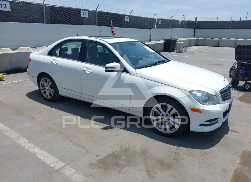 2014 Mercedes Benz C 250 фото