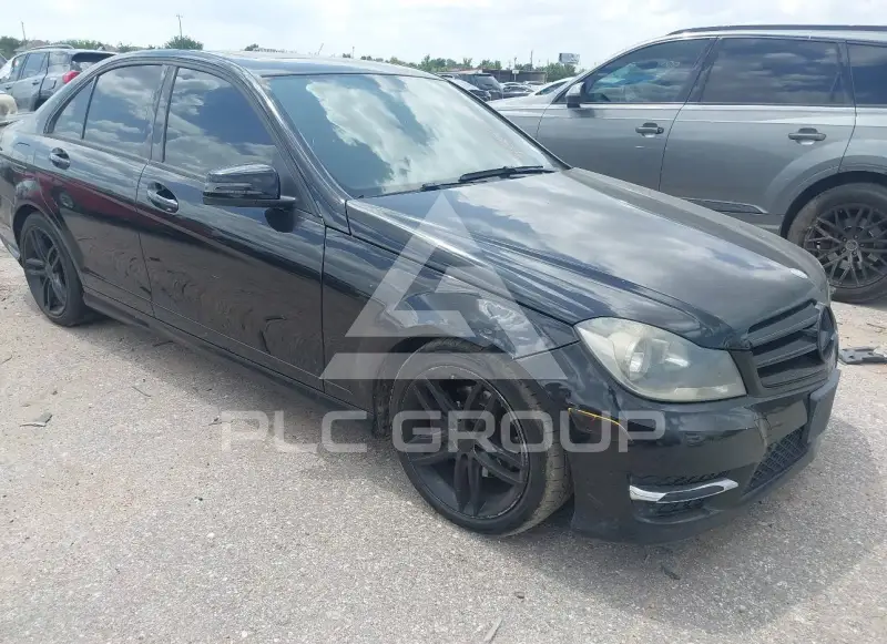 2014 Mercedes Benz C 250 фото