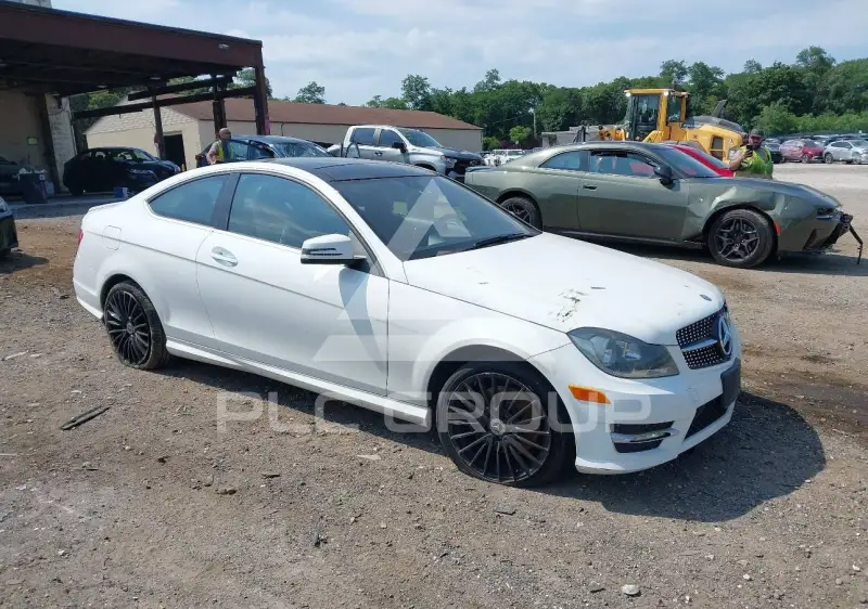 2014 Mercedes Benz C 350 photo
