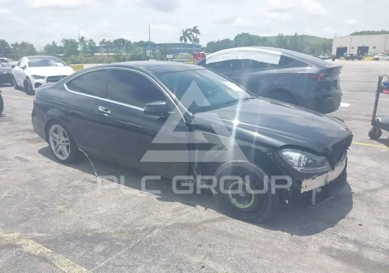 2014 Mercedes Benz C 350 photo