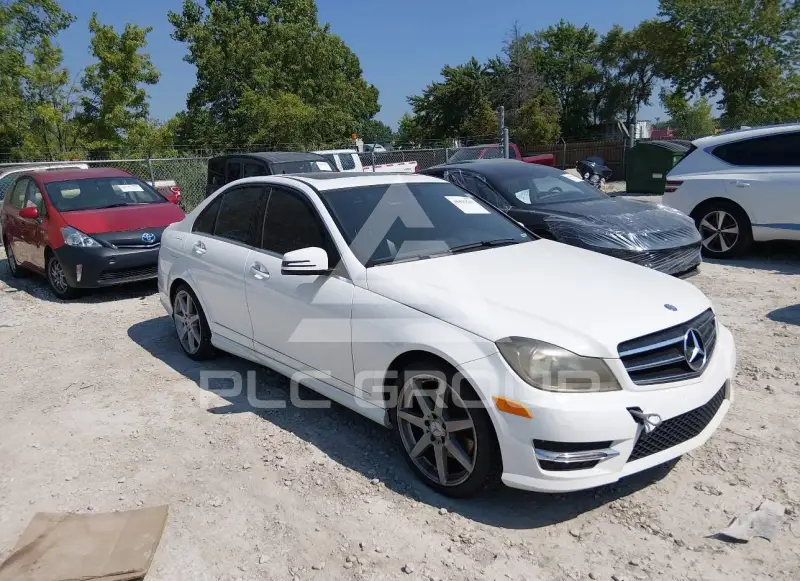 2014 Mercedes Benz C 350 photo