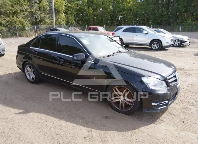 2014 Mercedes Benz C 300 фото