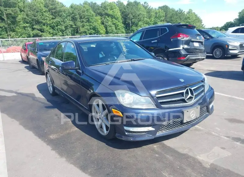 2014 Mercedes Benz C 300 photo