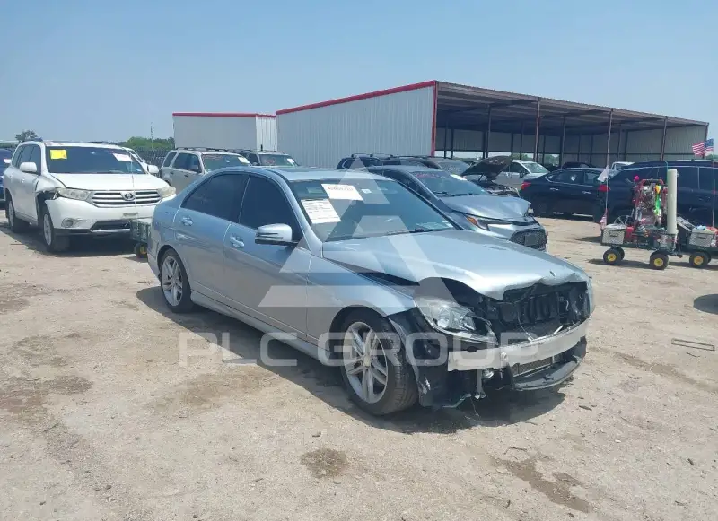 2014 Mercedes Benz C 300 photo