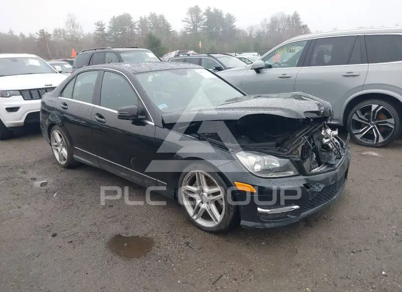 2014 Mercedes Benz C 300 фото