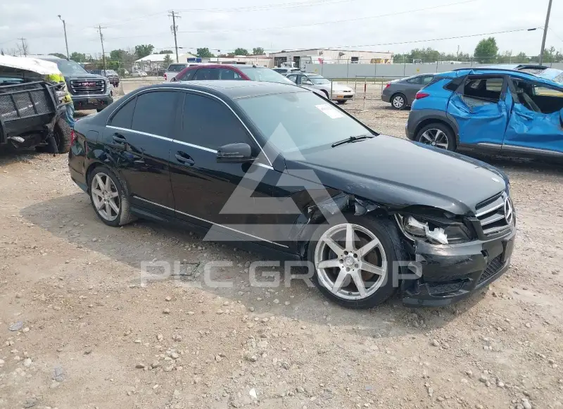 2014 Mercedes Benz C 300 photo