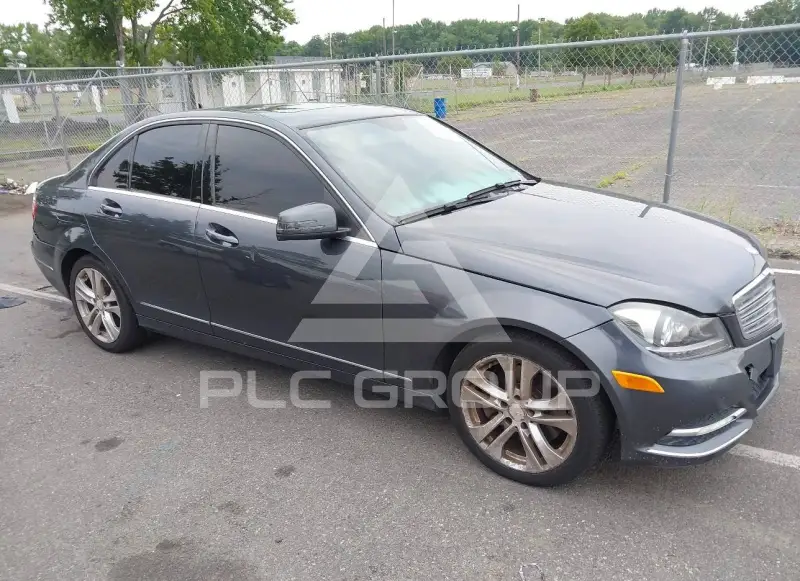 2014 Mercedes Benz C 300 фото