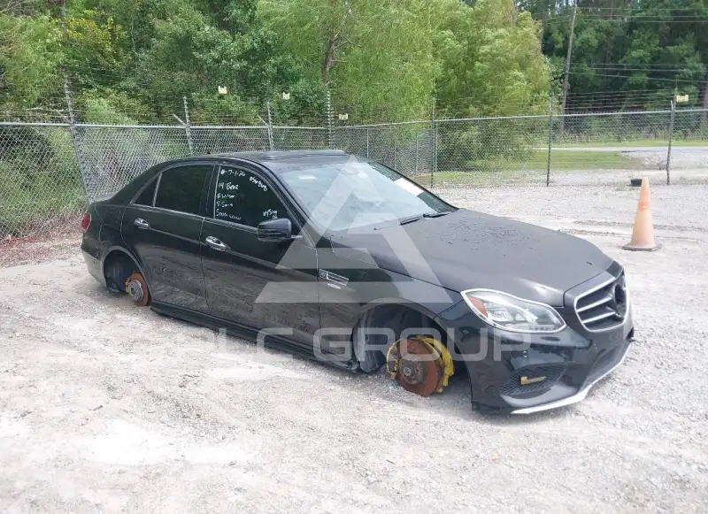 2014 Mercedes Benz E 350 photo