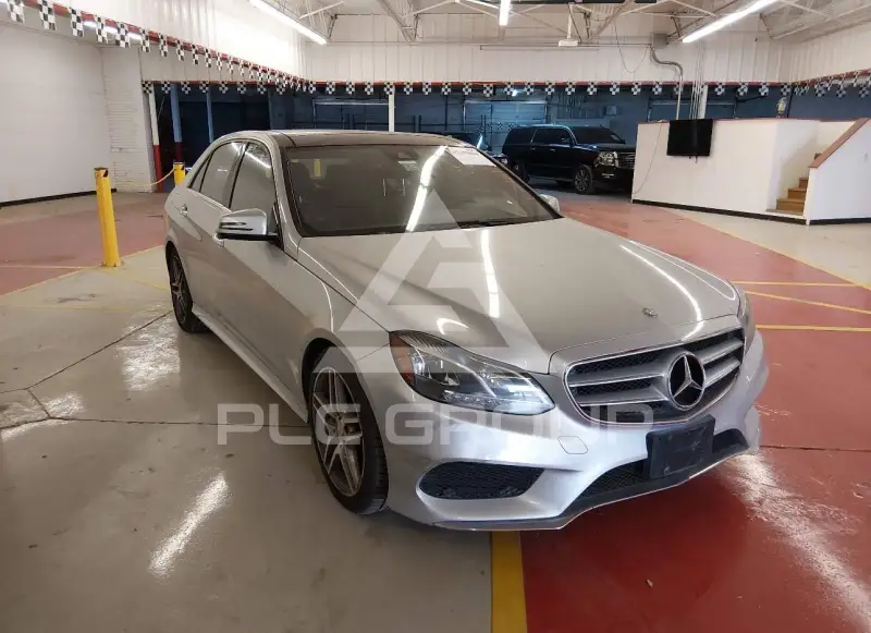 2014 Mercedes Benz E 350 фото