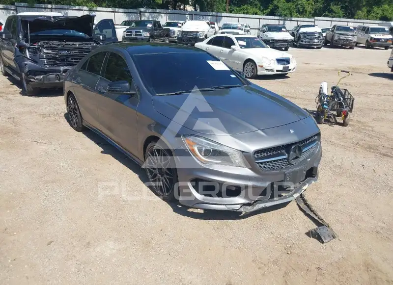 2014 Mercedes Benz CLA 250 photo