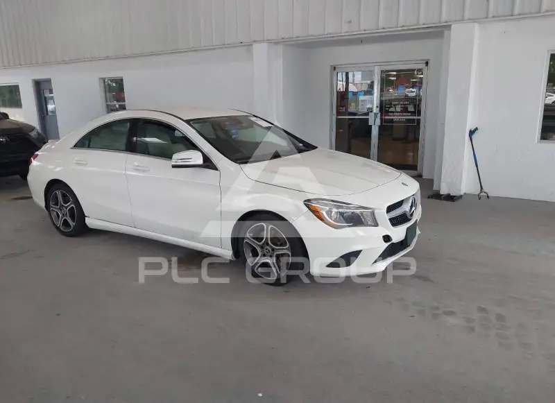 2014 Mercedes Benz CLA 250 фото
