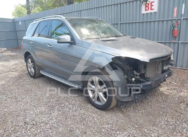 2014 Mercedes Benz ML 350 photo