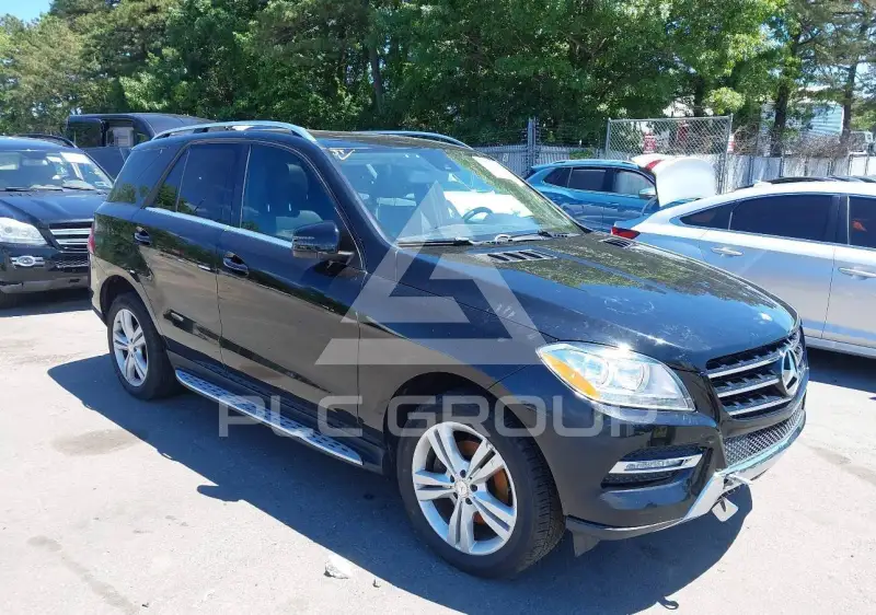 2014 Mercedes Benz ML 350 photo